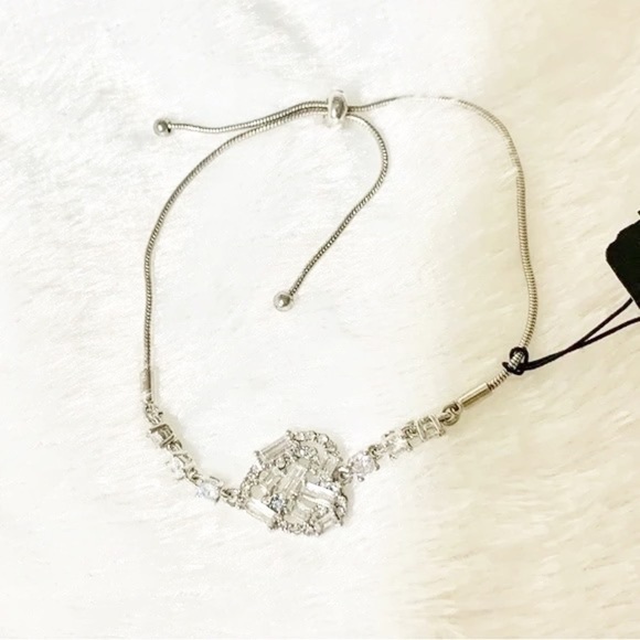 - NWT Givenchy silver toned cubic zirconia heart slider bracelet ๐๐๐ - Picture 3 of 7